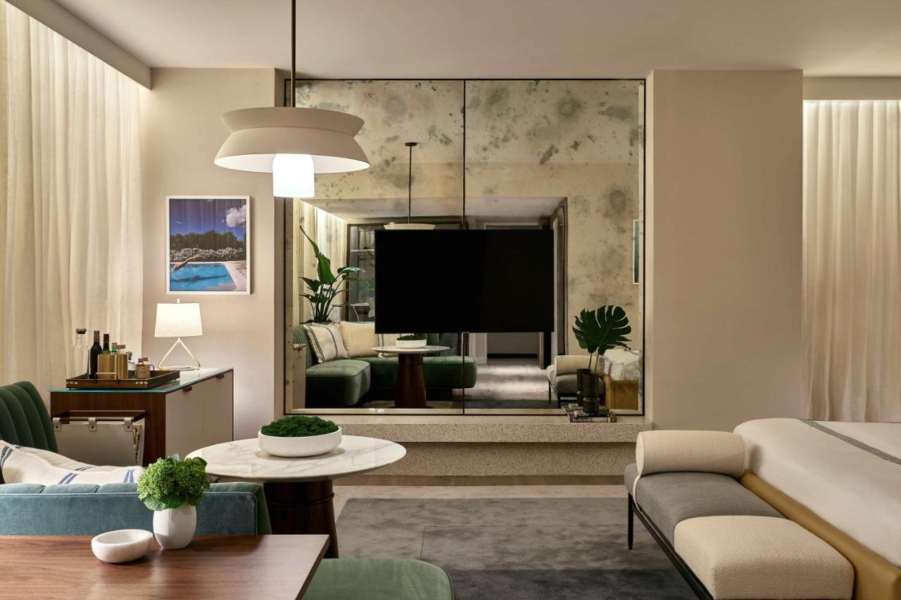 Hotel Thompson Hollywood, By Hyatt Los Angeles