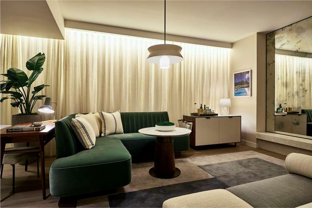 Hotel Thompson Hollywood, By Hyatt 4*