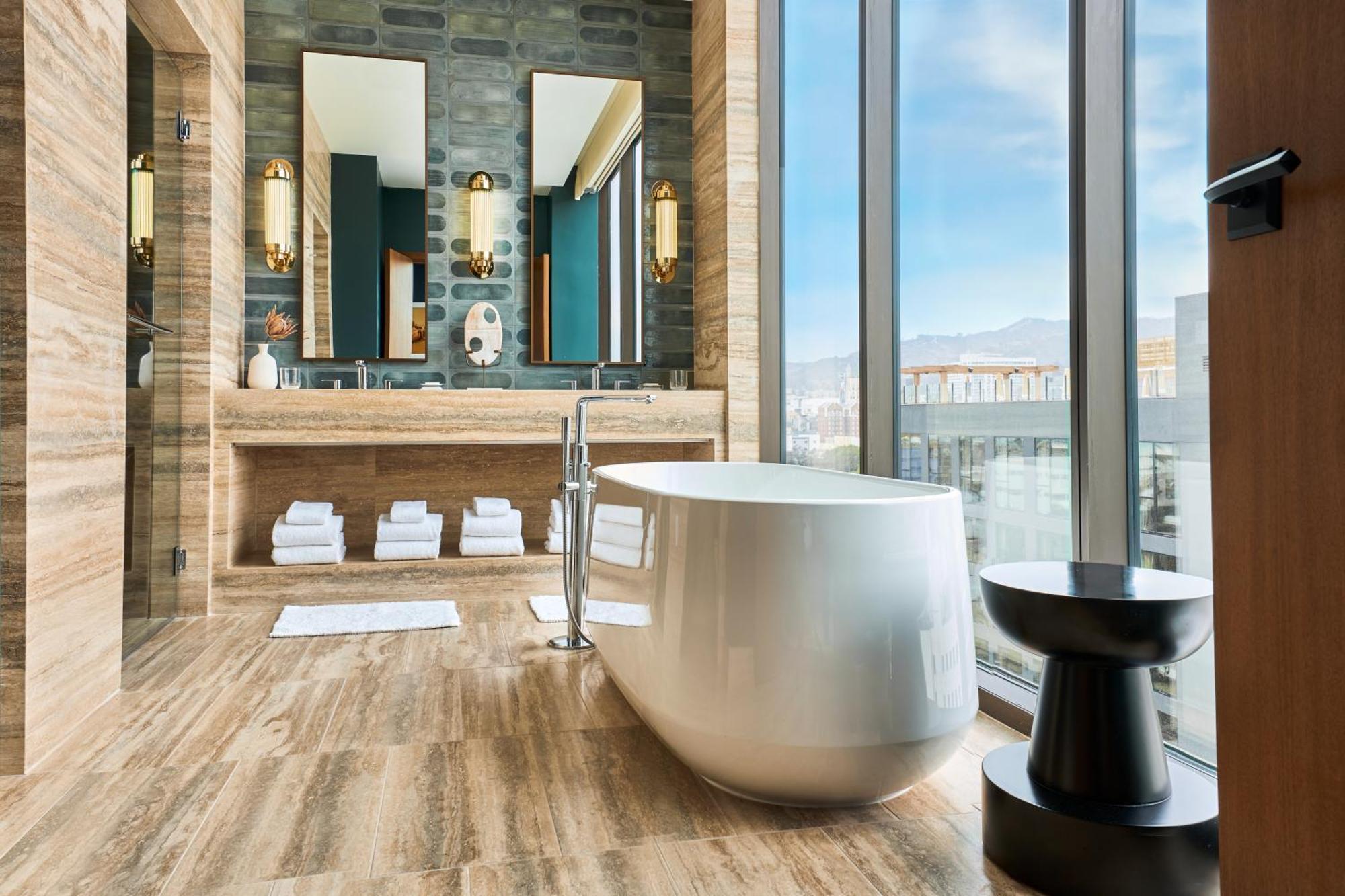 Hotel Thompson Hollywood, By Hyatt 4*